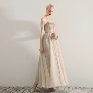 Élégant Champagne Robe De Soirée 2019 Princesse De L Épaule Manches Courtes Perlage Ceinture Longue Volants Dos Nu Robe De Ceremonie