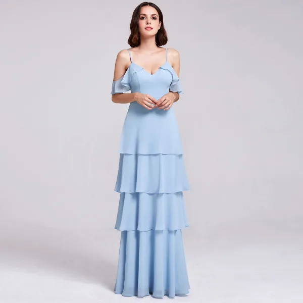 Enkel Lavendel Chiffon Brudepigekjoler 2019 Prinsesse Spaghetti Straps Kort Ærme Lange Cascading Flæser Halterneck Kjoler Til Bryllup