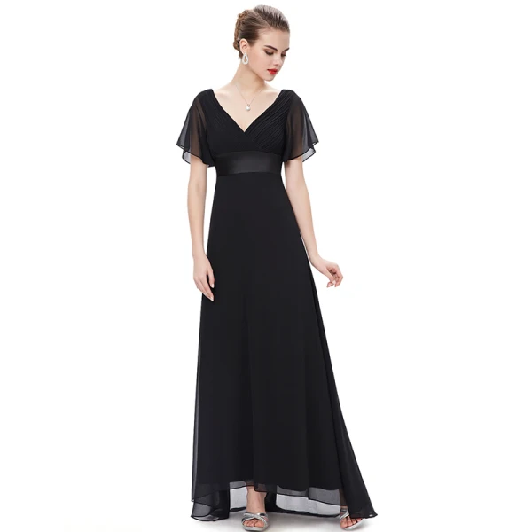 Simple Ivoire Chiffon Robe Demoiselle D'honneur 2019 Empire V-Cou Manches Courtes Ceinture Train De Balayage Volants Dos Nu Robe Pour Mariage