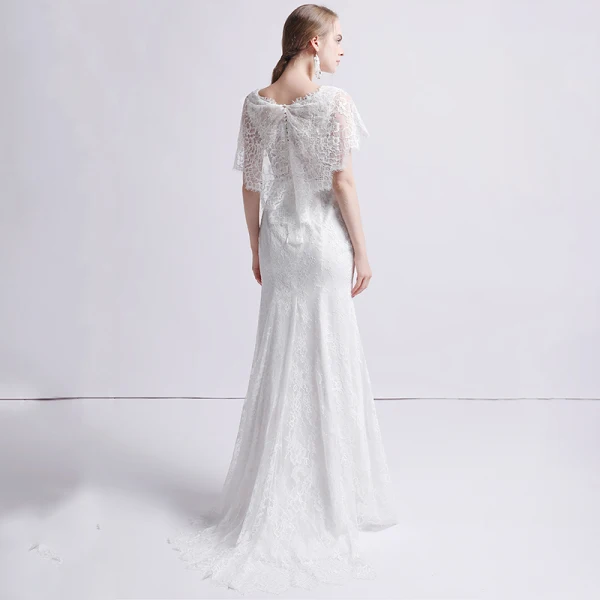 Edles Ivory / Creme Spitze Brautkleider / Hochzeitskleider 2019 Meerjungfrau V-Ausschnitt Kurze Ärmel Sweep / Pinsel Zug Rüschen