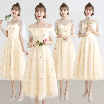 Encantador Champán Transparentes Vestidos De Damas De Honor 2019 A Line Princess Apliques Con Encaje Té De Longitud Ruffle Sin Espalda Vestidos Para Bodas