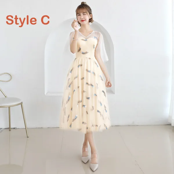 Lovely Champagne Bridesmaid Dresses 2019 A-Line / Princess Feather Appliques Lace Tea-length Ruffle Backless Wedding Party Dresses