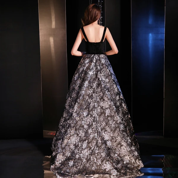 Moderne / Mode Noire Robe De Soirée 2019 Princesse épaules Sans Manches Brodé Fleur Train De Balayage Volants Dos Nu Robe De Ceremonie
