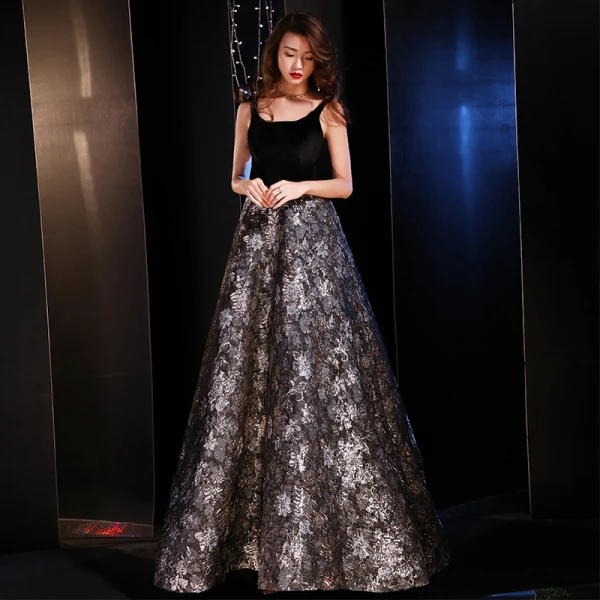 Moderne / Mode Noire Robe De Soirée 2019 Princesse épaules Sans Manches Brodé Fleur Train De Balayage Volants Dos Nu Robe De Ceremonie
