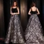 Moderne / Mode Noire Robe De Soirée 2019 Princesse épaules Sans Manches Brodé Fleur Train De Balayage Volants Dos Nu Robe De Ceremonie