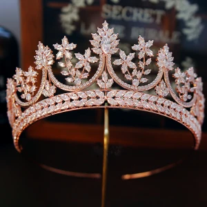 Luxus Herrlich Gold Strass Diadem Brautaccessoires 2019 Metall Haarschmuck Braut