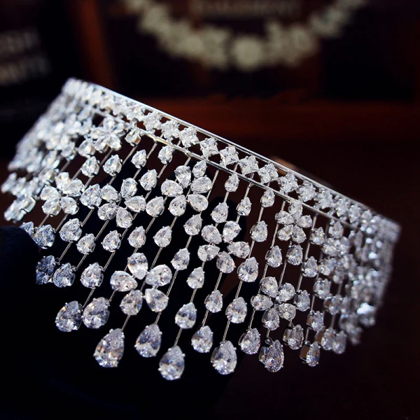 Klassisk Gull Tiara 2019 Metall Rhinestone Har Tilbehor