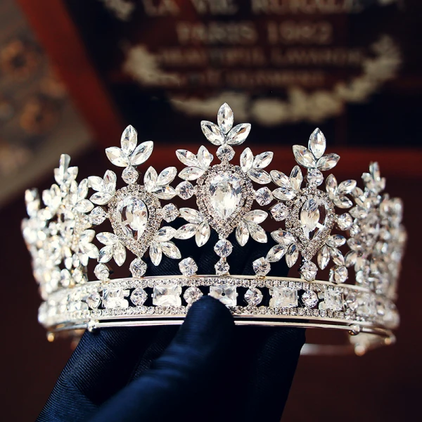 Classic Silver Tiara 2019 Metal Rhinestone Bridal Hair Accessories