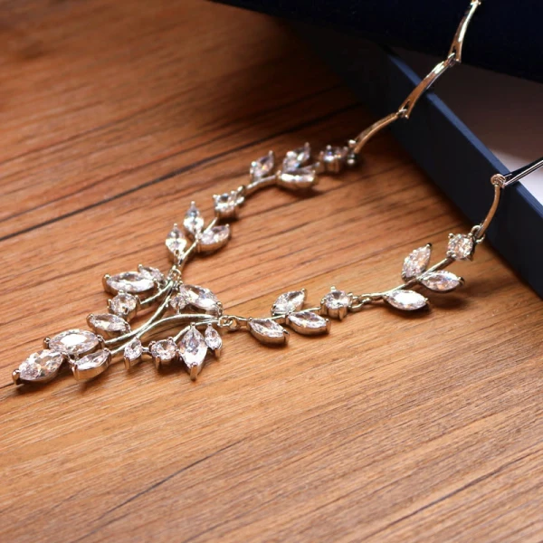 Modest / Simple Silver Bridal Jewelry 2019 Metal Rhinestone Tiara Earrings Necklace Accessories