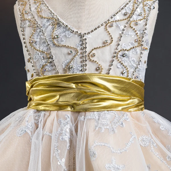 Best Champagne Flower Girl Dresses 2019 A-Line / Princess V-Neck Sleeveless Sash Appliques Lace Beading Knee-Length Ruffle Backless Wedding Party Dresses