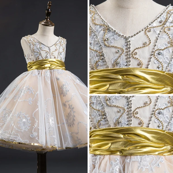 Best Champagne Flower Girl Dresses 2019 A-Line / Princess V-Neck Sleeveless Sash Appliques Lace Beading Knee-Length Ruffle Backless Wedding Party Dresses