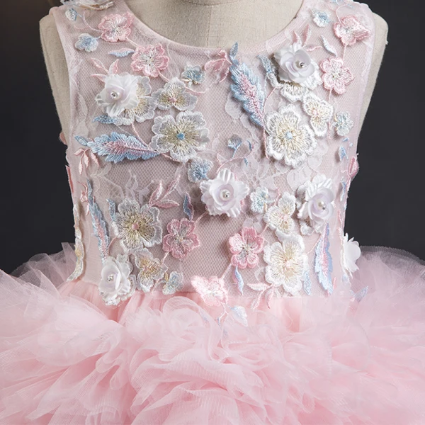 Fabulous Candy Pink Flower Girl Dresses 2019 Ball Gown Scoop Neck Sleeveless Feather Appliques Lace Flower Pearl Court Train Pleated Wedding Party Dresses