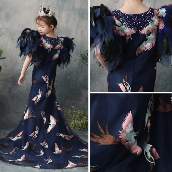 Stunning Navy Blue Flower Girl Dresses 2019 Trumpet / Mermaid Scoop Neck Sleeveless Feather Beading Embroidered Sweep Train Wedding Party Dresses
