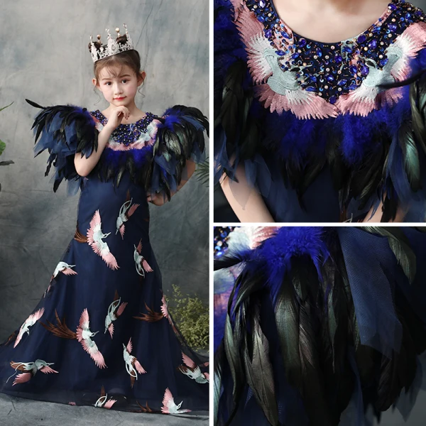 Stunning Navy Blue Flower Girl Dresses 2019 Trumpet / Mermaid Scoop Neck Sleeveless Feather Beading Embroidered Sweep Train Wedding Party Dresses