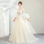 Abordable Champagne Robe De Mariée 2019 Princesse De l'épaule Bretelles Spaghetti Manches de cloche Dos Nu Appliques En Dentelle Perlage Train De Balayage Volants