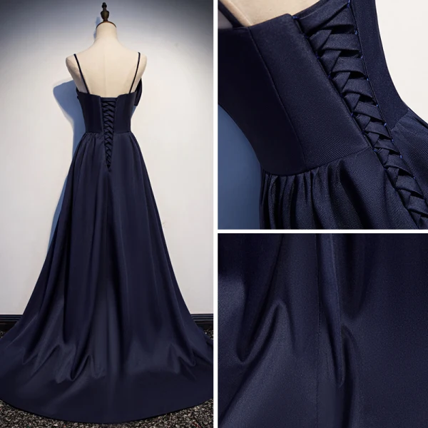 Schlicht Marineblau Satin Abendkleider 2019 A Linie Spaghettiträger Ärmellos Hof-Schleppe Rüschen Rückenfreies Festliche Kleider