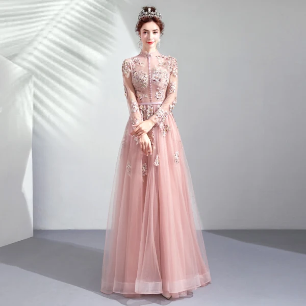 Vintage / Retro Pearl Pink See-through Evening Dresses 2019 A-Line / Princess High Neck Long Sleeve Appliques Lace Pearl Sash Floor-Length / Long Ruffle Backless