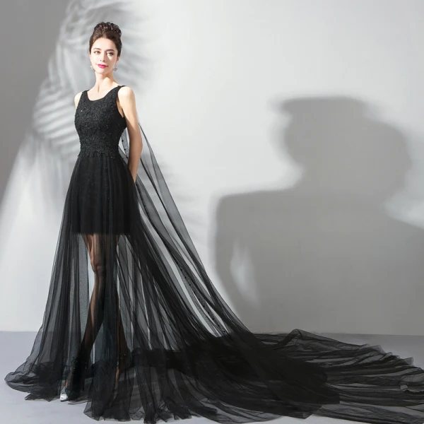 Moderne / Mode Noire Transparentes Été Robe De Soirée 2019 Princesse Encolure Dégagée Sans Manches Appliques En Dentelle Perle Watteau Train Volants Robe De Ceremonie