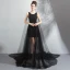 Moderne / Mode Noire Transparentes Été Robe De Soirée 2019 Princesse Encolure Dégagée Sans Manches Appliques En Dentelle Perle Watteau Train Volants Robe De Ceremonie