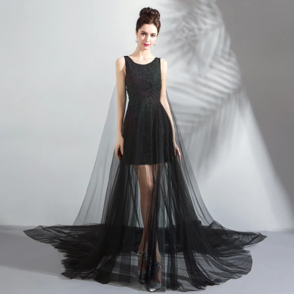 Moderne / Mode Noire Transparentes Été Robe De Soirée 2019 Princesse Encolure Dégagée Sans Manches Appliques En Dentelle Perle Watteau Train Volants Robe De Ceremonie
