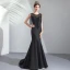Élégant Noire Transparentes Robe De Soirée 2019 Trompette / Sirène Encolure Dégagée Sans Manches Perlage Gland Train De Balayage Volants Robe De Ceremonie