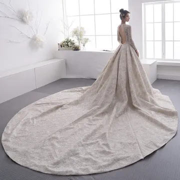 Luxe Champagne Transparentes Robe De Mariée 2019 Princesse Encolure Dégagée Manches Longues Dos Nu Perlage Cathedral Train Volants