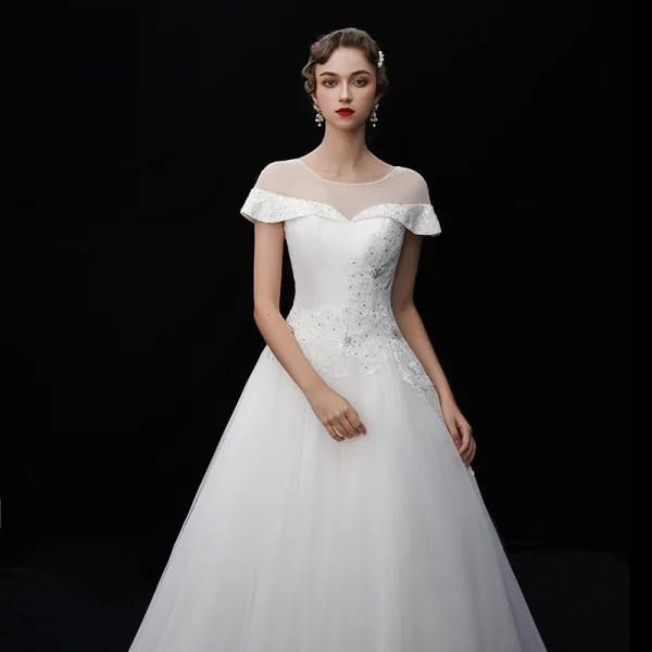 Vintage / Retro Ivory See-through Wedding Dresses 2019 A-Line / Princess Scoop Neck Short Sleeve Appliques Lace Sequins Beading Floor-Length / Long Ruffle