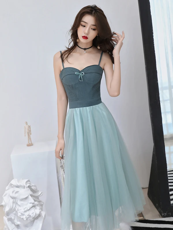 Affordable Ink Blue Homecoming Graduation Dresses 2019 A-Line / Princess Spaghetti Straps Sleeveless Tea-length Ruffle Backless Formal Dresses