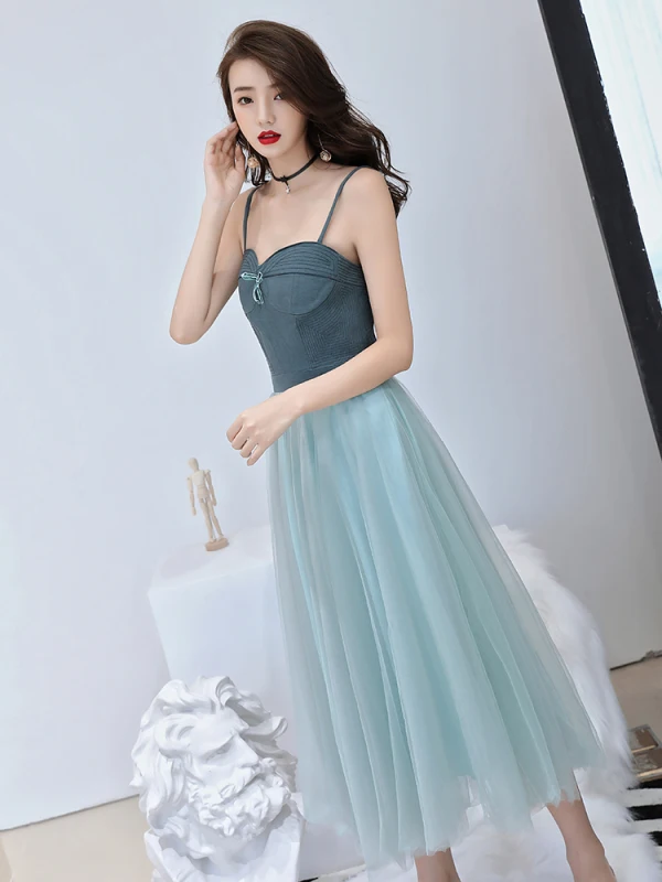 Affordable Ink Blue Homecoming Graduation Dresses 2019 A-Line / Princess Spaghetti Straps Sleeveless Tea-length Ruffle Backless Formal Dresses