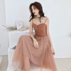 Abordable Orange De Retour Robe De Graduation 2019 Princesse Bretelles Spaghetti Sans Manches Thé Longueur Volants Dos Nu Robe De Ceremonie