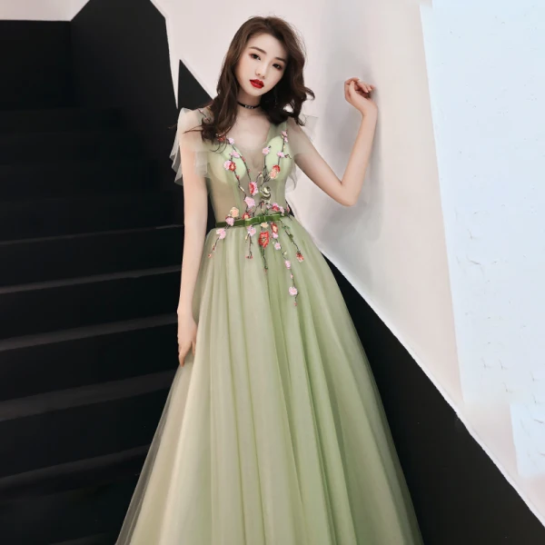 Illusion Sage Green See-through Evening Dresses 2019 A-Line / Princess V-Neck Sleeveless Appliques Flower Bow Sash Floor-Length / Long Ruffle Backless Formal Dresses