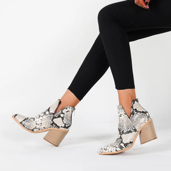 Mote Brun Høst Vinter Leopard Print Boots Dame 2023 Gateklær 8 cm Tykk Hæler Spisse Boots Høyhælte
