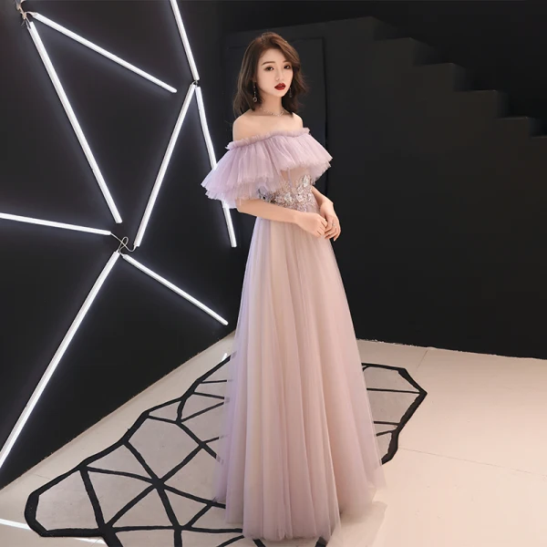 Chic Rougissant Rose Transparentes Robe De Soirée 2019 Princesse De l'épaule Manches Courtes Appliques En Dentelle Faux Diamant Longue Volants Dos Nu Robe De Ceremonie Printemps