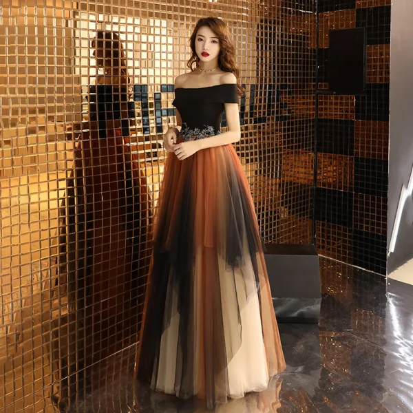 Coloré Multi-Couleurs Robe De Soirée 2019 Princesse De l'épaule Manches Courtes Appliques En Dentelle Perlage Longue Volants Dos Nu Robe De Ceremonie