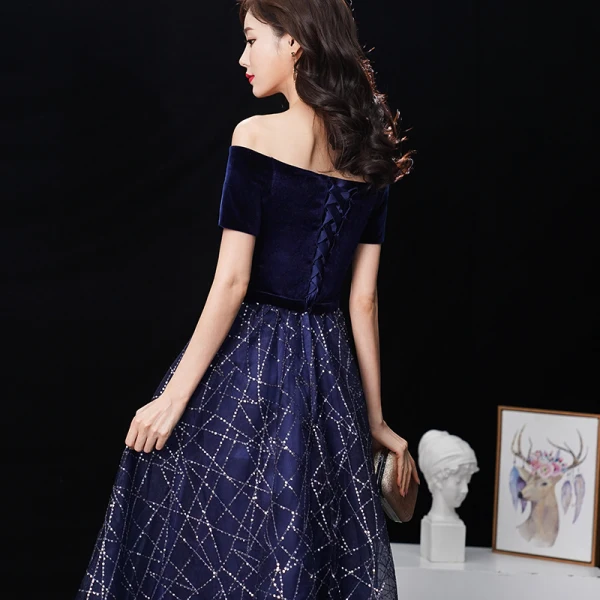 Erschwinglich Marineblau Wildleder Abendkleider 2019 A Linie Off Shoulder Kurze Ärmel Stoffgürtel Glanz Pailletten Lange Rüschen Rückenfreies Festliche Kleider