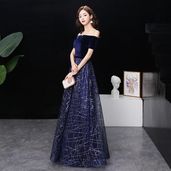Erschwinglich Marineblau Wildleder Abendkleider 2019 A Linie Off Shoulder Kurze Ärmel Stoffgürtel Glanz Pailletten Lange Rüschen Rückenfreies Festliche Kleider
