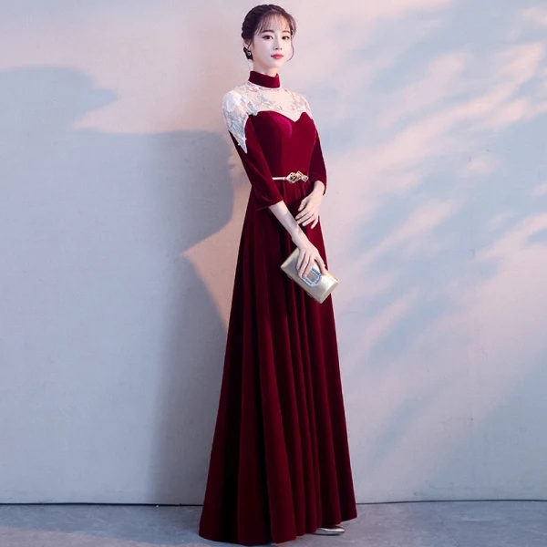 Chinese style Burgundy See-through Evening Dresses 2018 A-Line / Princess High Neck 3/4 Sleeve Appliques Lace Metal Sash Floor-Length / Long Ruffle Formal Dresses