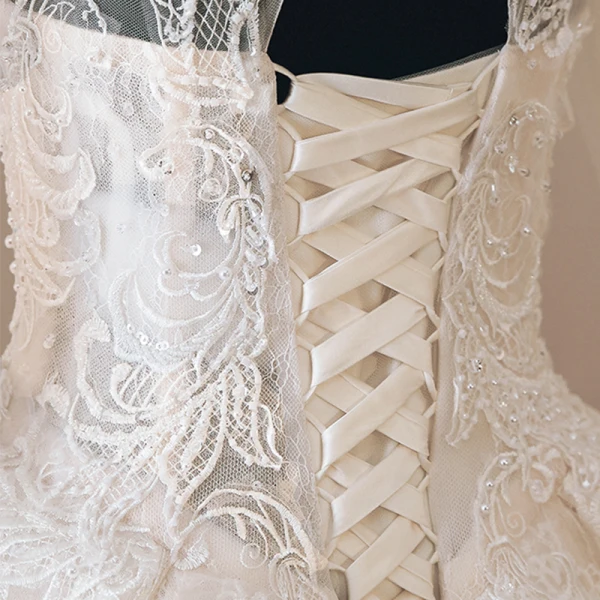 Luxury / Gorgeous Chinese style Ivory See-through Wedding Dresses 2019 Ball Gown High Neck Long Sleeve Backless Appliques Lace Beading Cathedral Train Ruffle