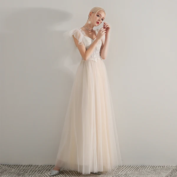 Elegant Champagne Prom Dresses 2019 A-Line / Princess Shoulders Sleeveless Appliques Lace Beading Floor-Length / Long Ruffle Backless Formal Dresses