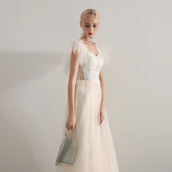 Elegant Champagne Prom Dresses 2019 A-Line / Princess Shoulders Sleeveless Appliques Lace Beading Floor-Length / Long Ruffle Backless Formal Dresses