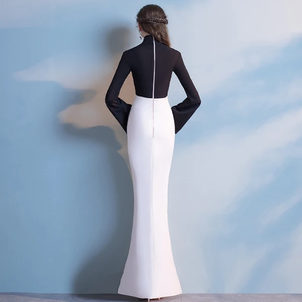 Simple Noire Blanche Robe De Soirée 2018 Trompette / Sirène Col Haut Manches Longues Fendue devant Longue Robe De Ceremonie