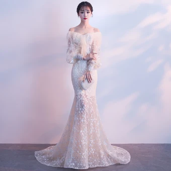 Elegante Champagne Avondjurken 2018 Trompet Zeemeermin Uit De Schouder Lange Mouwen Appliques Bloem Parel Sweep Trein Ruche Ruglooze Gelegenheid Jurken