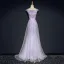 Elegante Lavendel Abendkleider 2018 A Linie Rundhalsausschnitt Ärmel Applikationen Mit Spitze Kristall Sweep / Pinsel Zug Rüschen Rückenfreies Festliche Kleider