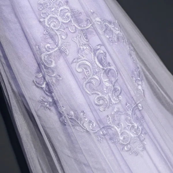 Elegante Lavendel Abendkleider 2018 A Linie Rundhalsausschnitt Ärmel Applikationen Mit Spitze Kristall Sweep / Pinsel Zug Rüschen Rückenfreies Festliche Kleider
