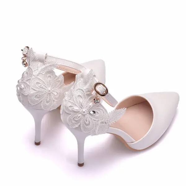 Elegant White Rhinestone Pearl Lace Flower Wedding Shoes 2022 Ankle Strap 9 cm Stiletto Heels Pointed Toe Wedding High Heels