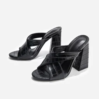 Simple Noire Désinvolte Sandales Femme Talons Hauts 2022 11 Cm Talons Épais Peep Toes Bout Ouvert Sandales