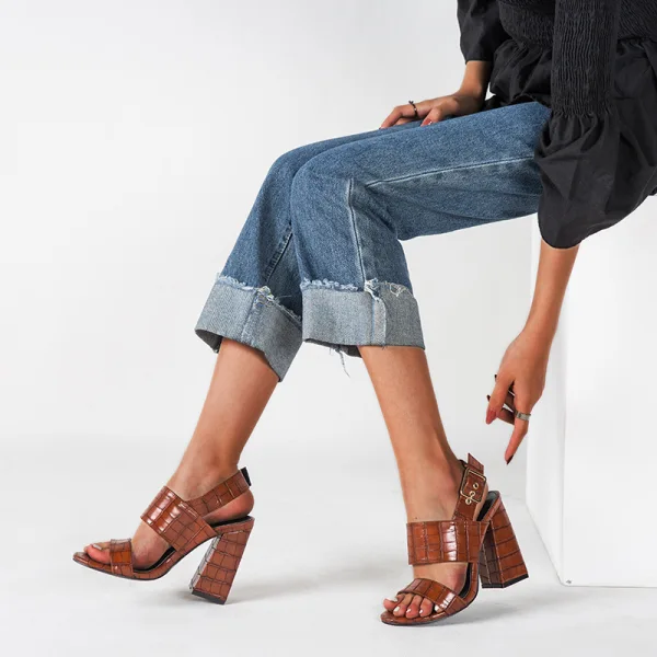 Vintage / Retro Brown Street Wear Womens Sandals 2022 Ankle Strap 11 cm Thick Heels Open / Peep Toe High Heels Sandals
