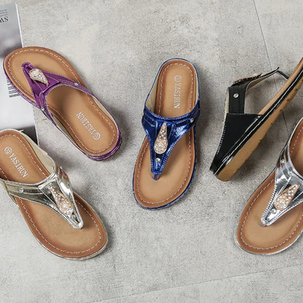 Moda Lato Czarne Zużycie ulicy Pantofle & Klapki 2020 Perła Rhinestone Płaskie Peep Toe Buty Damskie
