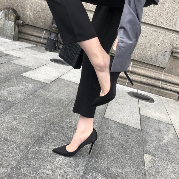 Modest / Simple Red Office OL Satin Pumps 2020 10 cm Stiletto Heels Pointed Toe Pumps