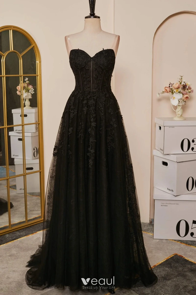Romantic Black Lace Corset Prom Dresses 2024 A-Line / Princess Crossed  Straps Tulle Sweetheart Sleeveless Floor-Length / Long Formal Dresses